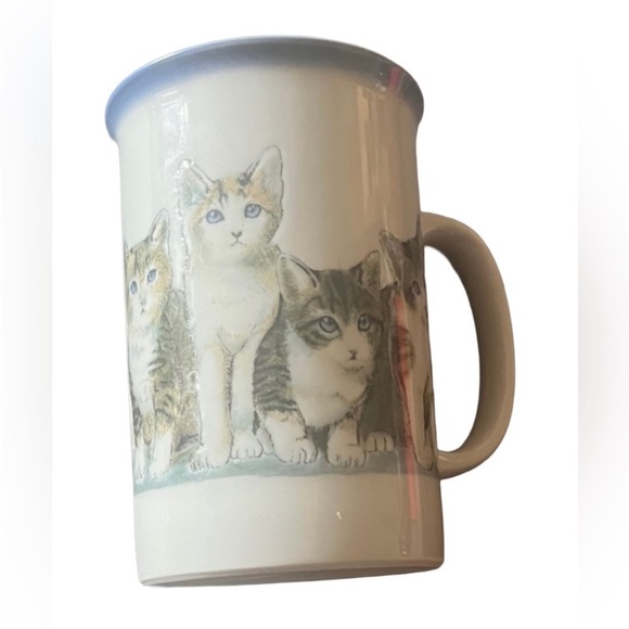 📚🐾 Cozy Cat Lover’s Bundle – Mug, Plush & Book - Picture 2 of 9